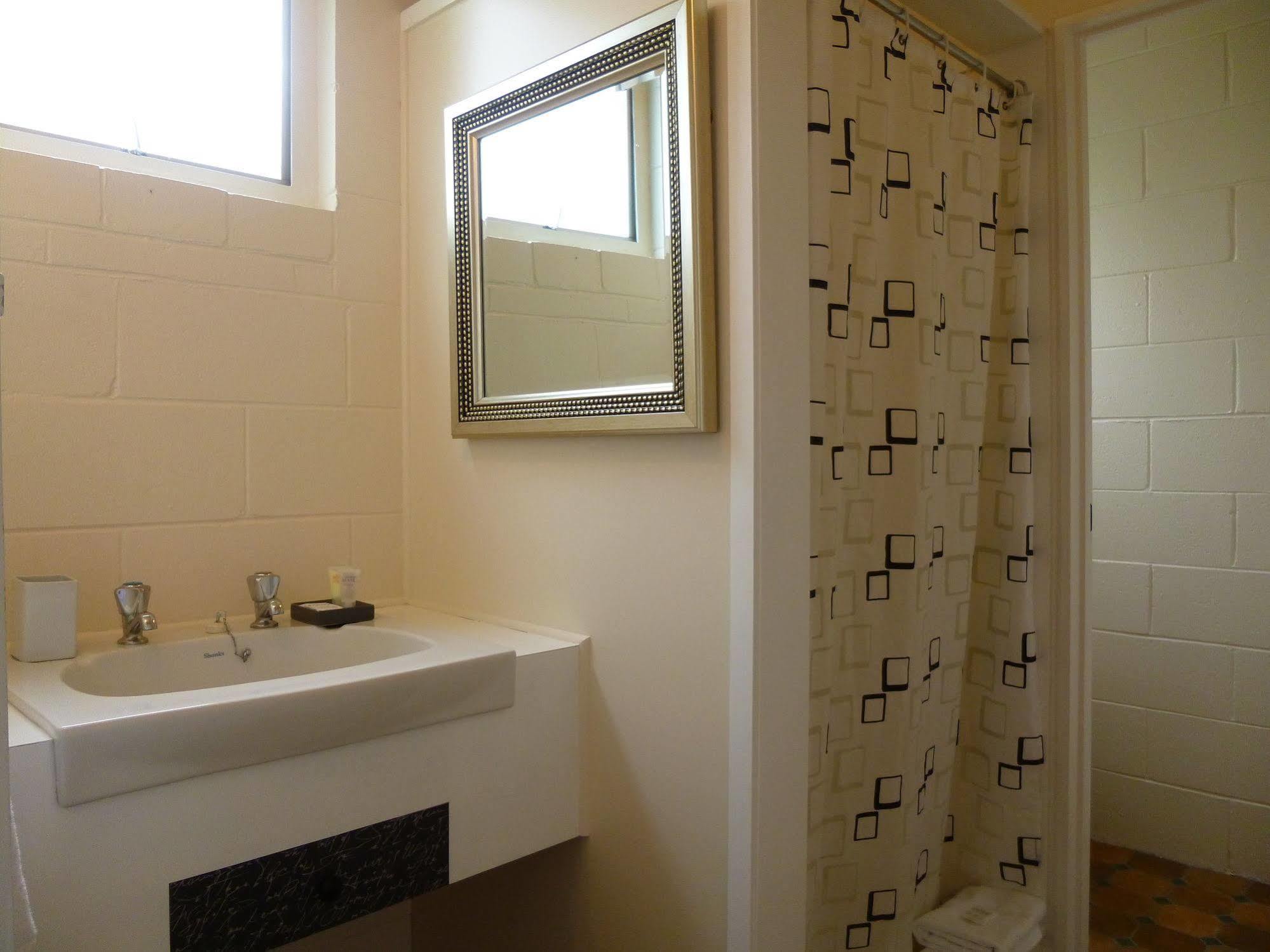 Marina Court Motel & Apartments Whangarei Luaran gambar
